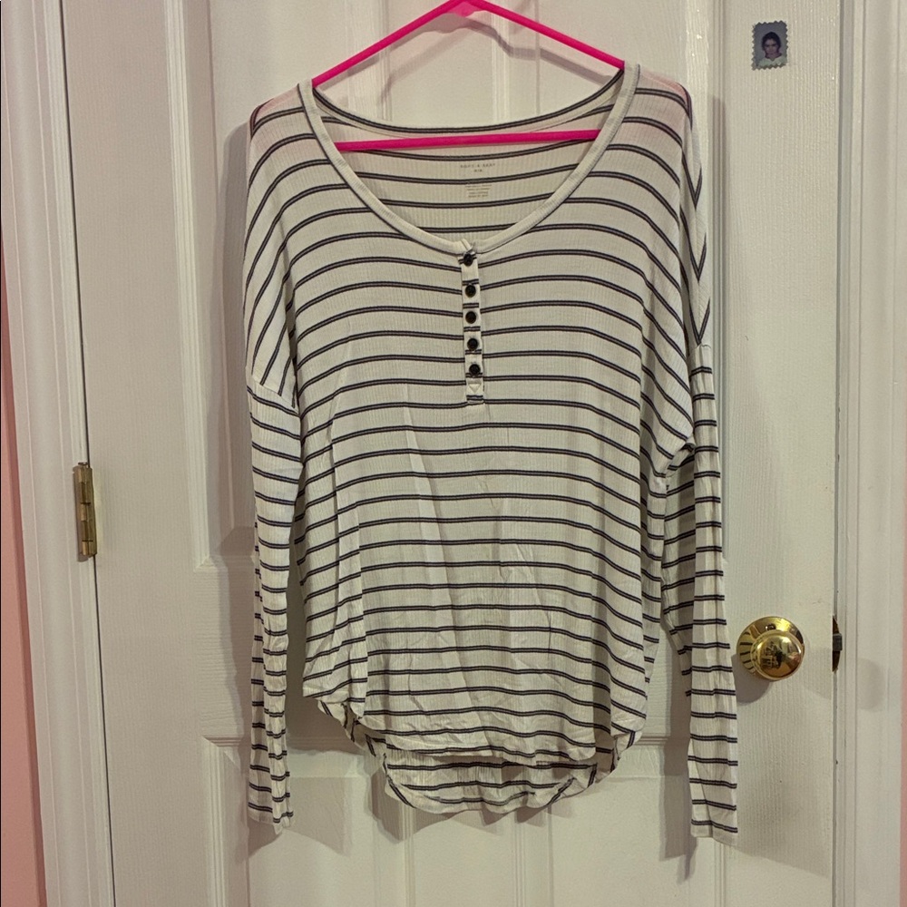 American Eagle Outfitters Black and White Striped Henley
